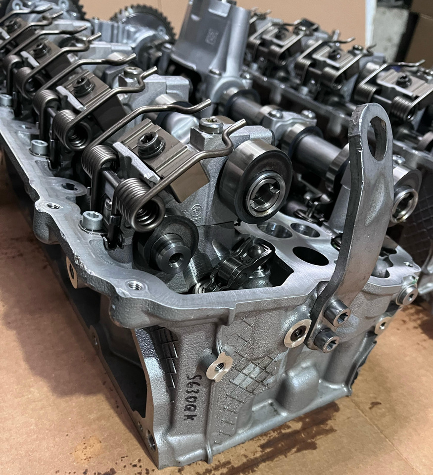 BMW BMW Cylinderheads M5 F90 M8 F91 F92 F93 - Cilinderblok: afbeelding 4 BMW BMW Cylinderheads M5 F90 M8 F91 F92 F93 - Cilinderblok: afbeelding 4