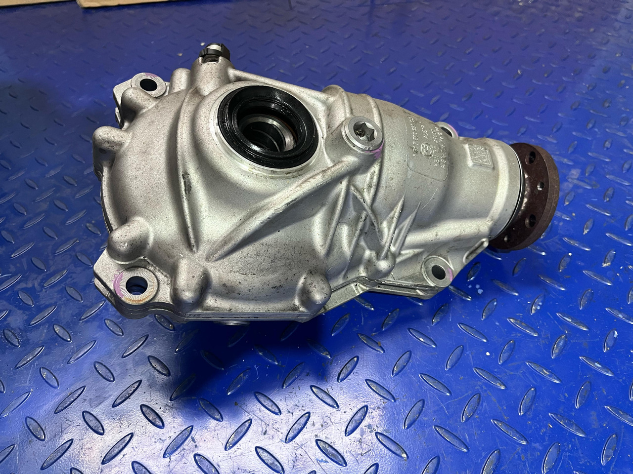 BMW Diferential Fata BMW 7600991 - Differentieel voor Vrachtwagen: afbeelding 3 BMW Diferential Fata BMW 7600991 - Differentieel voor Vrachtwagen: afbeelding 3