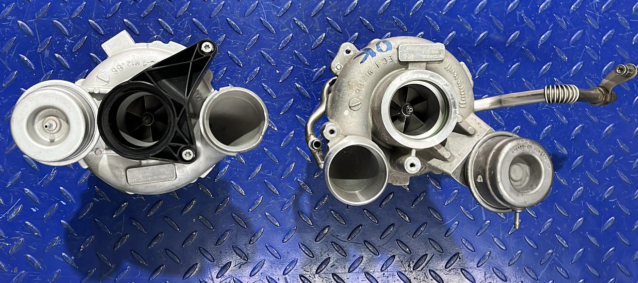 BMW Turbocharger S63N/R 4.4L V8 7849045+7849044 (SET) - Turbolader: afbeelding 2 BMW Turbocharger S63N/R 4.4L V8 7849045+7849044 (SET) - Turbolader: afbeelding 2