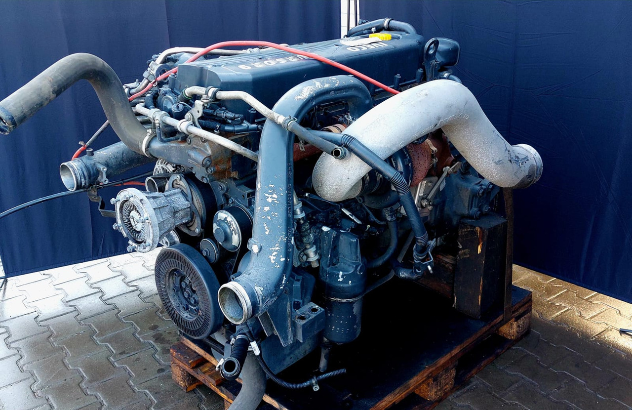 Iveco cursor 9 F2CFE611D-C613 - Motor voor Vrachtwagen: afbeelding 1 Iveco cursor 9 F2CFE611D-C613 - Motor voor Vrachtwagen: afbeelding 1