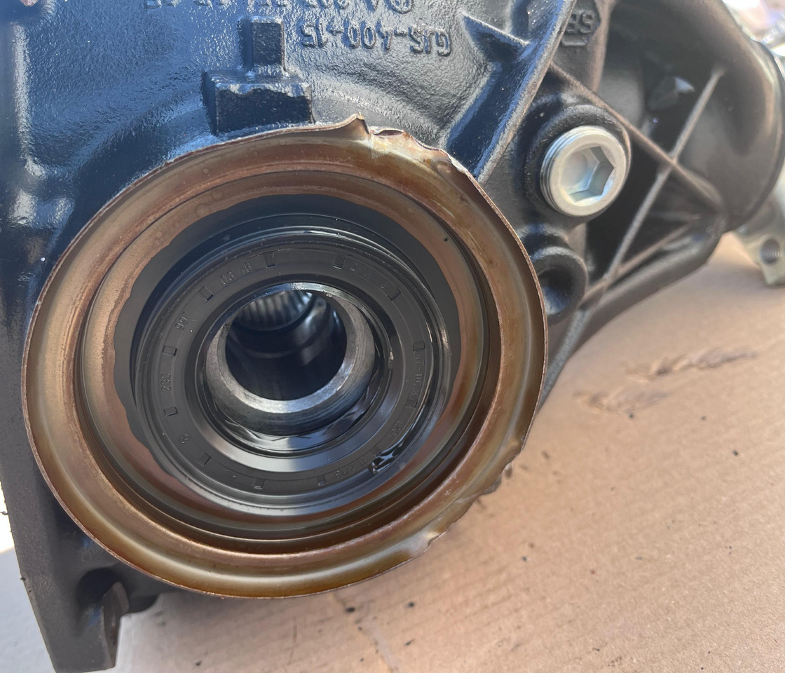 MERCEDES-BENZ E-Class Rear Differential W213 A2133503808 - Differentieel: afbeelding 4 MERCEDES-BENZ E-Class Rear Differential W213 A2133503808 - Differentieel: afbeelding 4