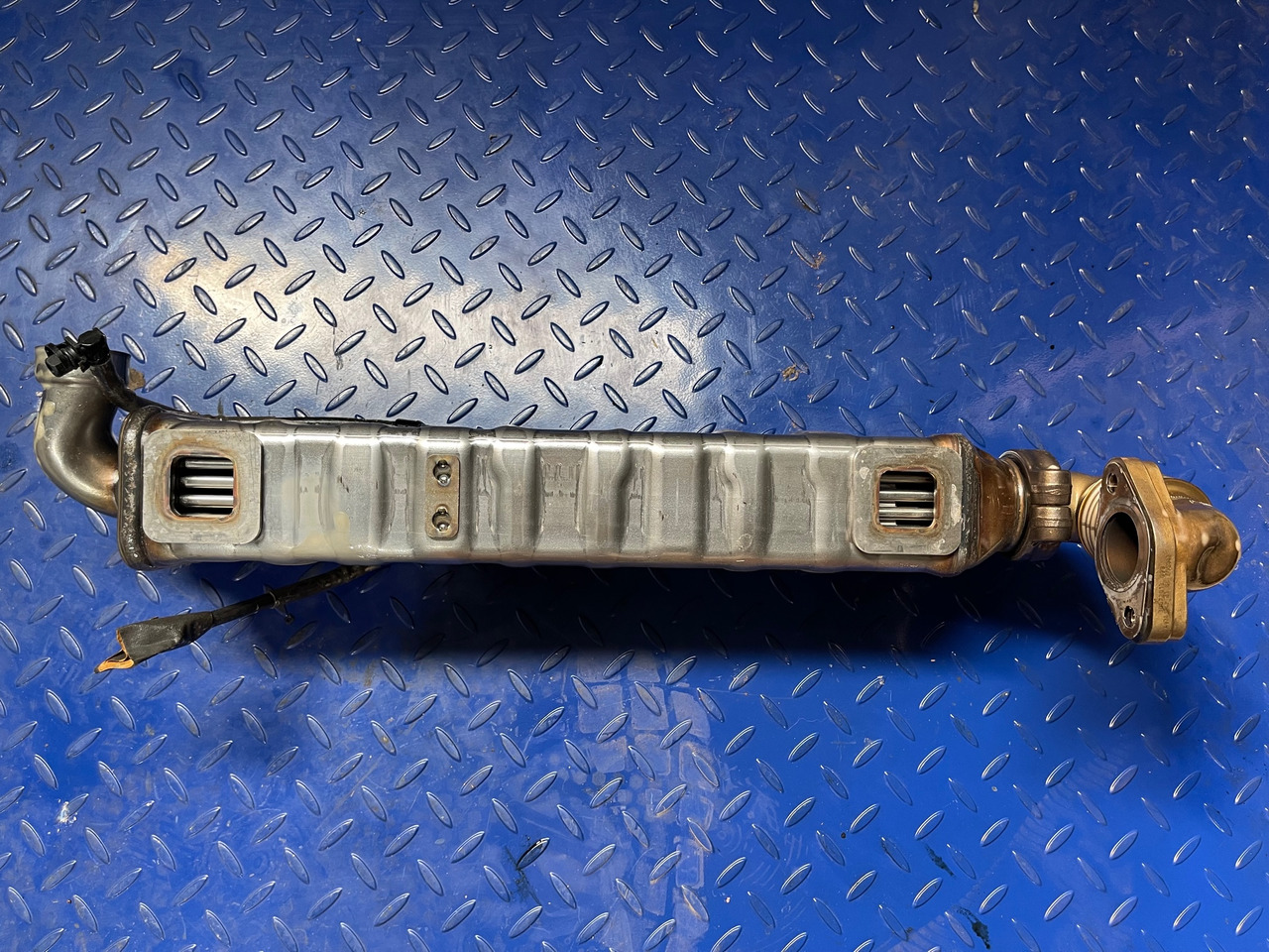 Mercedes Actros Atego  EGR Euro 6 A9361420979 - EGR koeler: afbeelding 1 Mercedes Actros Atego  EGR Euro 6 A9361420979 - EGR koeler: afbeelding 1