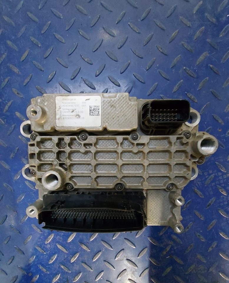 Mercedes Actros MP4 Atego Antos MCM 2.1 A0014469535 Euro 6 ECU REMAN - ECU voor Vrachtwagen: afbeelding 1 Mercedes Actros MP4 Atego Antos MCM 2.1 A0014469535 Euro 6 ECU REMAN - ECU voor Vrachtwagen: afbeelding 1