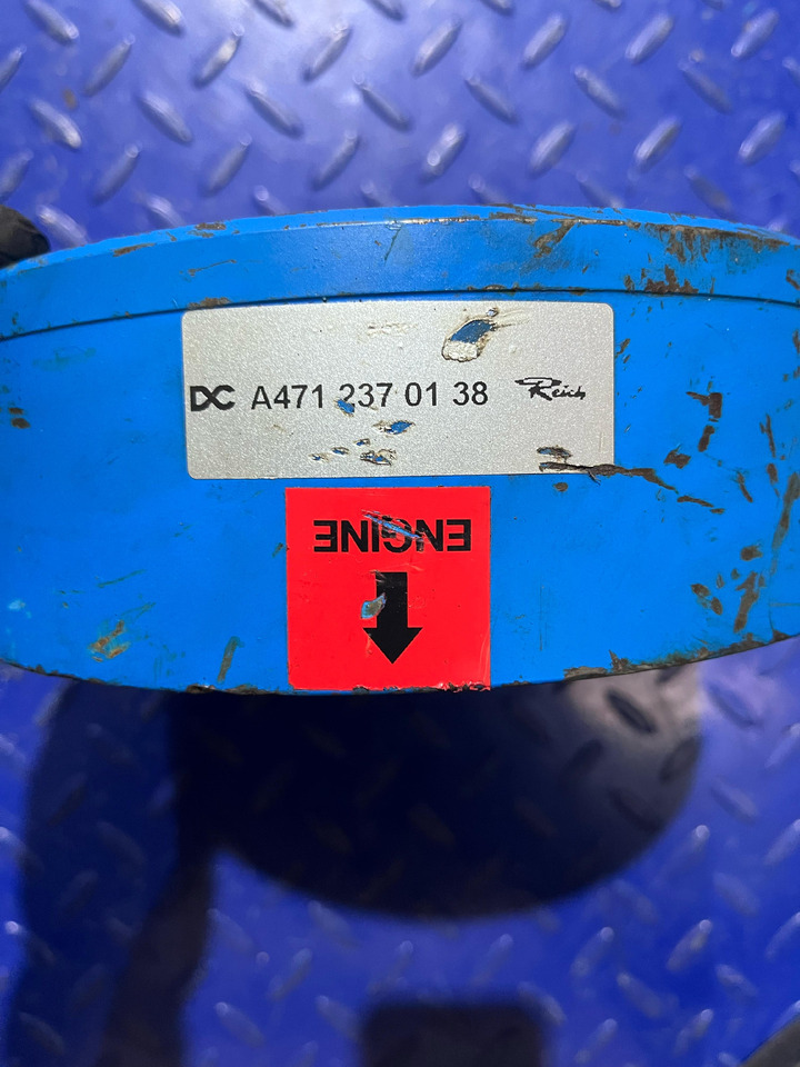 Mercedes Benz Vibration Dumper A4712370138 - Universeel onderdeel: afbeelding 3 Mercedes Benz Vibration Dumper A4712370138 - Universeel onderdeel: afbeelding 3