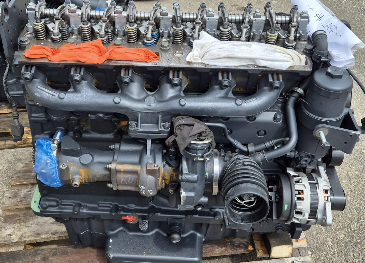 Mercedes Inturo OM926 engine - Onderdelen voor Bus: afbeelding 1 Mercedes Inturo OM926 engine - Onderdelen voor Bus: afbeelding 1