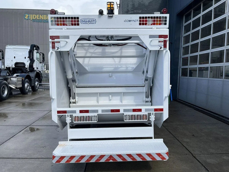 Mercedes-Benz Accelo 815 4x2 Garbage Compactor (2 units) Accelo 815 4x2 Garbage Compactor (2 units) - Vuilniswagen: afbeelding 5 Mercedes-Benz Accelo 815 4x2 Garbage Compactor (2 units) Accelo 815 4x2 Garbage Compactor (2 units) - Vuilniswagen: afbeelding 5