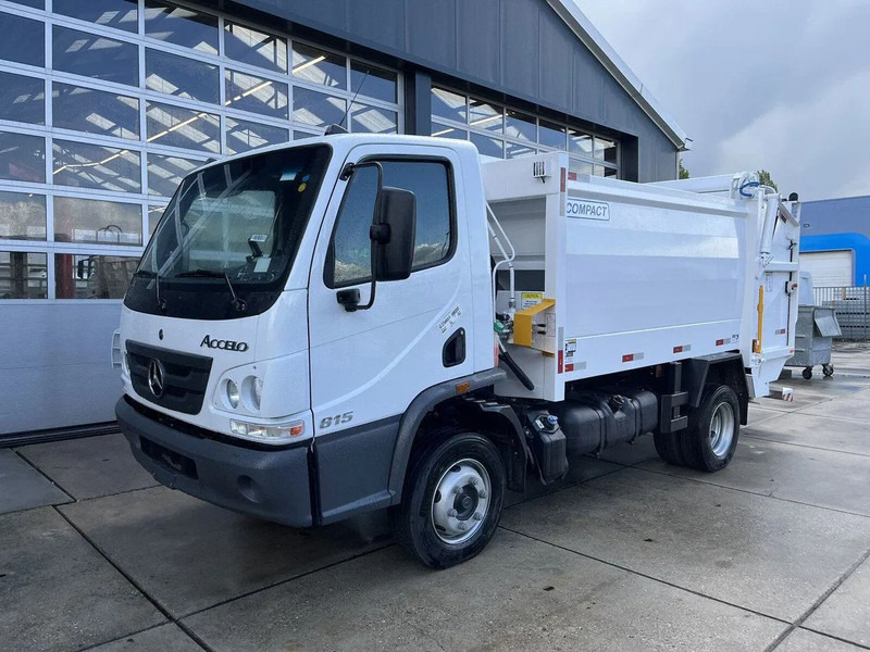 Mercedes-Benz Accelo 815 4x2 Garbage Compactor (2 units) Accelo 815 4x2 Garbage Compactor (2 units) - Vuilniswagen: afbeelding 1 Mercedes-Benz Accelo 815 4x2 Garbage Compactor (2 units) Accelo 815 4x2 Garbage Compactor (2 units) - Vuilniswagen: afbeelding 1