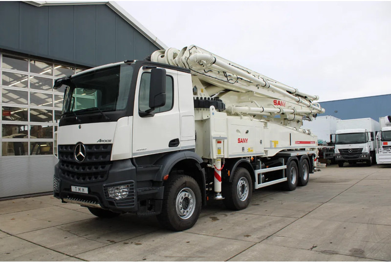 Mercedes-Benz Arocs 4140 8x4 Sany SY49 Concrete Pump Build by Putzmeister - Betonpomp: afbeelding 1 Mercedes-Benz Arocs 4140 8x4 Sany SY49 Concrete Pump Build by Putzmeister - Betonpomp: afbeelding 1