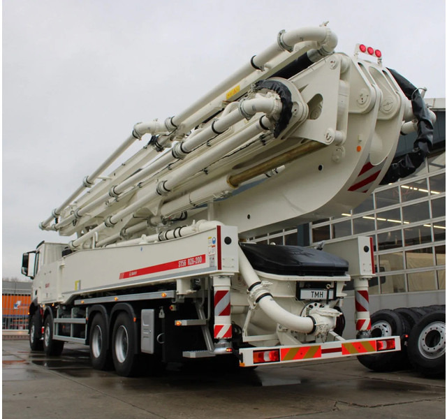 Mercedes-Benz Arocs 4840 8x4 Sany SY56 Concrete pump Build by Putzmeister - Betonpomp: afbeelding 3 Mercedes-Benz Arocs 4840 8x4 Sany SY56 Concrete pump Build by Putzmeister - Betonpomp: afbeelding 3