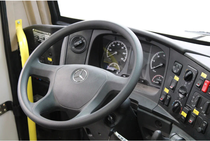 Nieuw Touringcar Mercedes-Benz Atego 1725 4x4 Passenger Bus: afbeelding 9