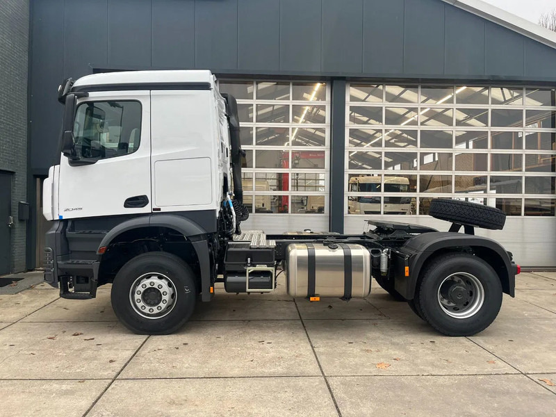 Mercedes-Benz Actros 2045 S 4x2 Tractor Head - Trekker: afbeelding 2 Mercedes-Benz Actros 2045 S 4x2 Tractor Head - Trekker: afbeelding 2