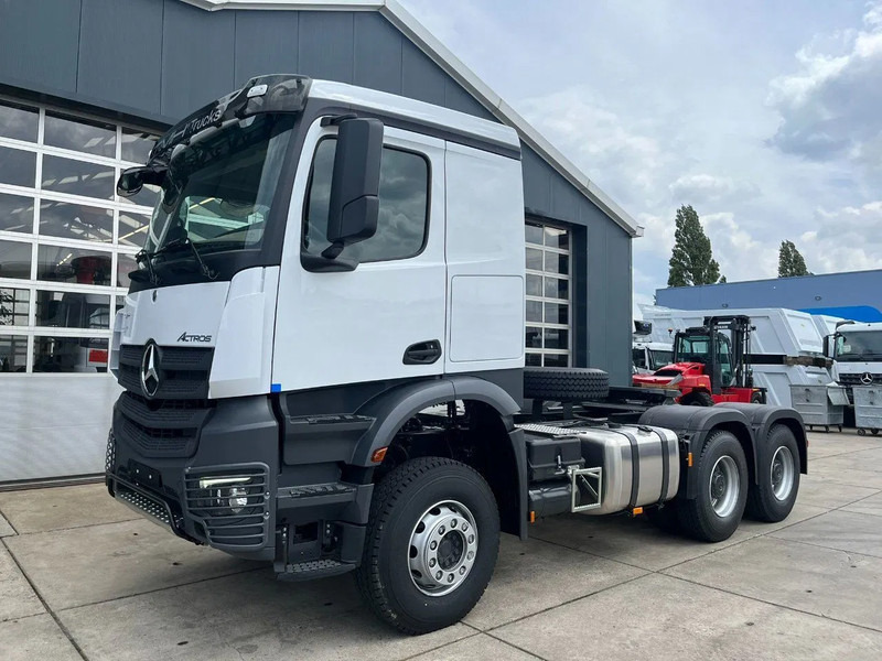 Mercedes-Benz Actros 3348 S 6x4 Tractor Head - Trekker: afbeelding 1 Mercedes-Benz Actros 3348 S 6x4 Tractor Head - Trekker: afbeelding 1