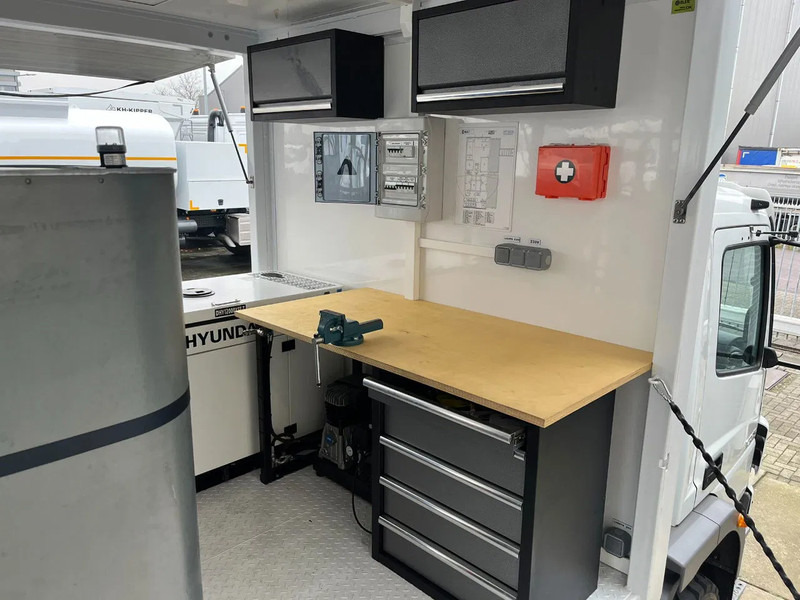 Nieuw Vrachtwagen Mercedes-Benz Atego 1725 A 4x4 Service Truck: afbeelding 17