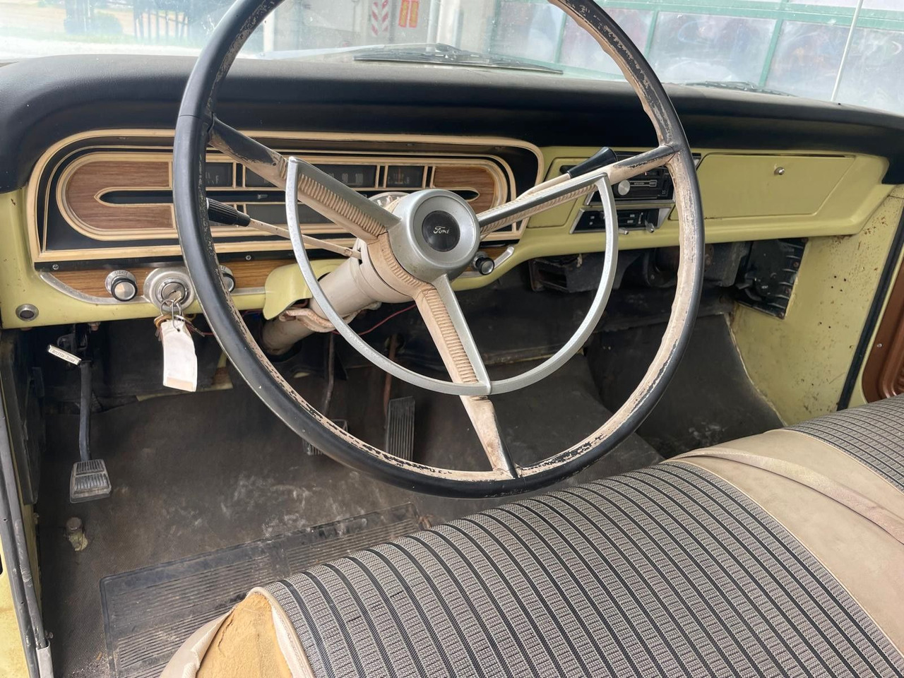 Ford F 100 - Personenwagen: afbeelding 4 Ford F 100 - Personenwagen: afbeelding 4