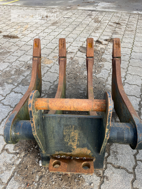 Lehnhoff Roderechen 318F MS10 - Aanbouwdeel voor Bouwmachine: afbeelding 2 Lehnhoff Roderechen 318F MS10 - Aanbouwdeel voor Bouwmachine: afbeelding 2