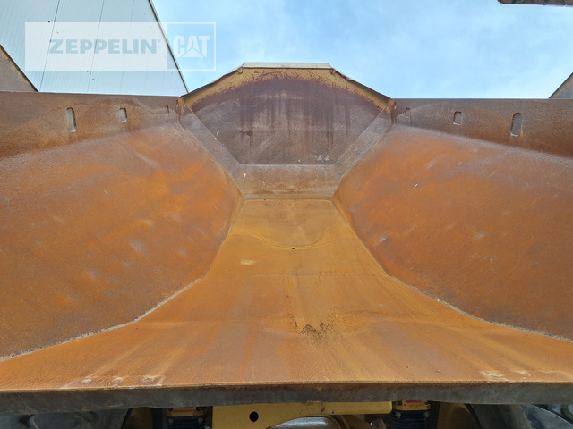 Cat 735B - Kiepwagen met knikbesturing: afbeelding 5 Cat 735B - Kiepwagen met knikbesturing: afbeelding 5