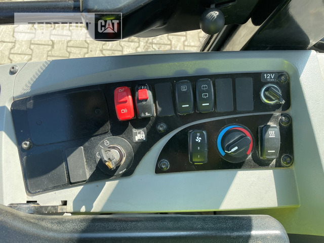 Wiellader Cat 906M: afbeelding 33