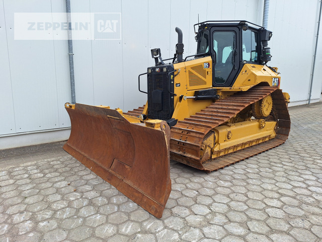 Cat D5 - Bulldozer: afbeelding 1 Cat D5 - Bulldozer: afbeelding 1