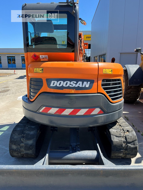 Doosan DX63-3 - Minigraafmachine: afbeelding 2 Doosan DX63-3 - Minigraafmachine: afbeelding 2