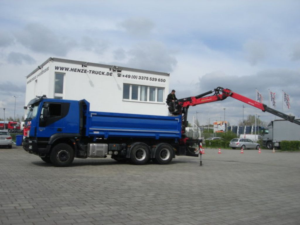 Iveco TRACKER 260T50 6x4 3-Achs Kipper Heckkran Espilo - Kraanwagen: afbeelding 3 Iveco TRACKER 260T50 6x4 3-Achs Kipper Heckkran Espilo - Kraanwagen: afbeelding 3