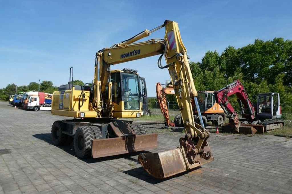 Komatsu Mobilbagger PW140-7 Mobilbagger - Mobiele graafmachine: afbeelding 1 Komatsu Mobilbagger PW140-7 Mobilbagger - Mobiele graafmachine: afbeelding 1