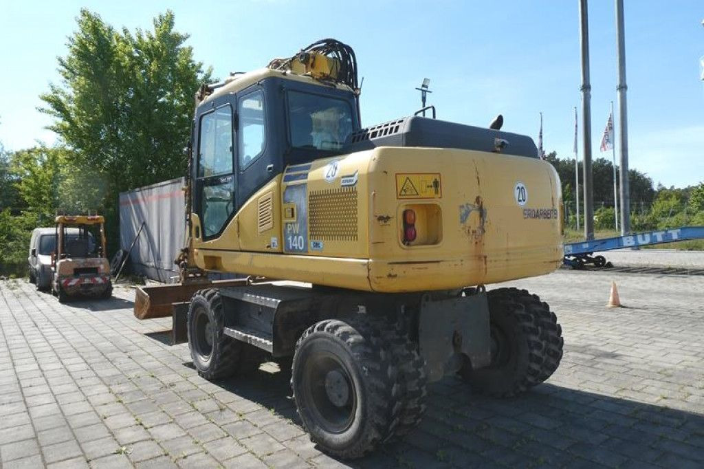 Komatsu Mobilbagger PW140-7 Mobilbagger - Mobiele graafmachine: afbeelding 4 Komatsu Mobilbagger PW140-7 Mobilbagger - Mobiele graafmachine: afbeelding 4