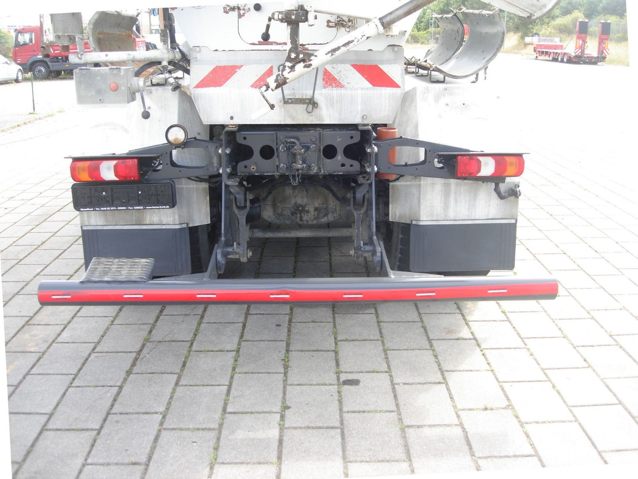 Mercedes-Benz Arocs 3240 B 8x4 - Betonmixer: afbeelding 5 Mercedes-Benz Arocs 3240 B 8x4 - Betonmixer: afbeelding 5