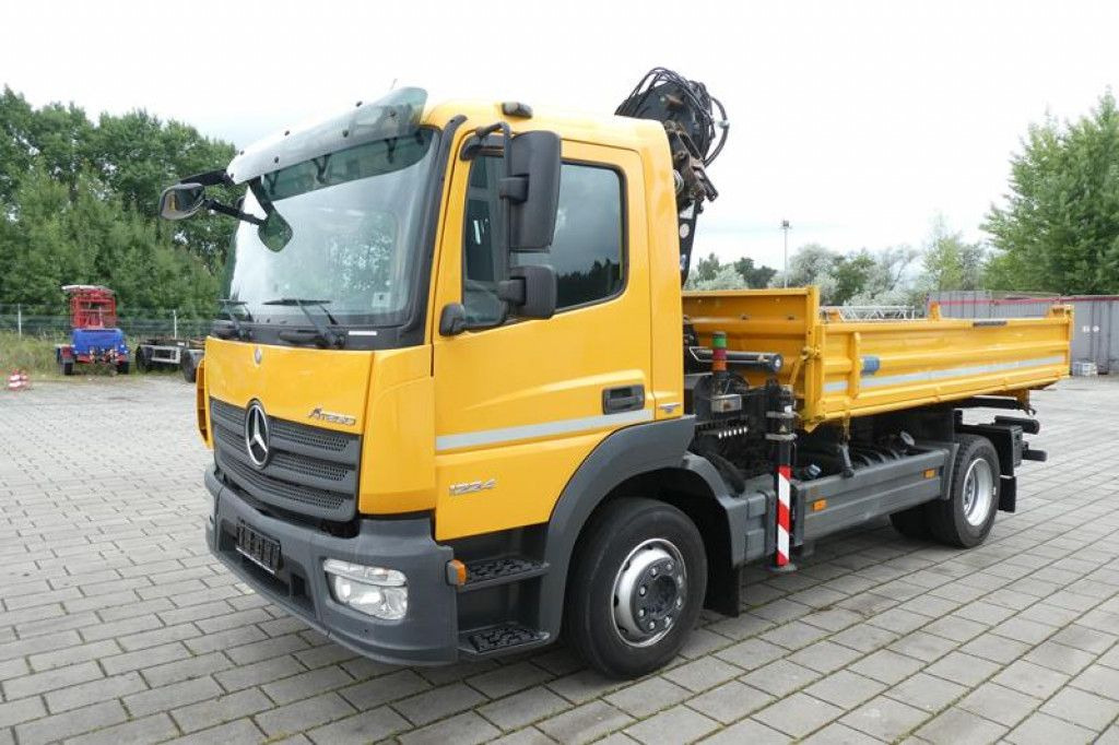 Mercedes-Benz Atego 1224 K 2-Achs Kipper Kran 2x Hdr Ausschub - Kipper vrachtwagen, Kraanwagen: afbeelding 3 Mercedes-Benz Atego 1224 K 2-Achs Kipper Kran 2x Hdr Ausschub - Kipper vrachtwagen, Kraanwagen: afbeelding 3