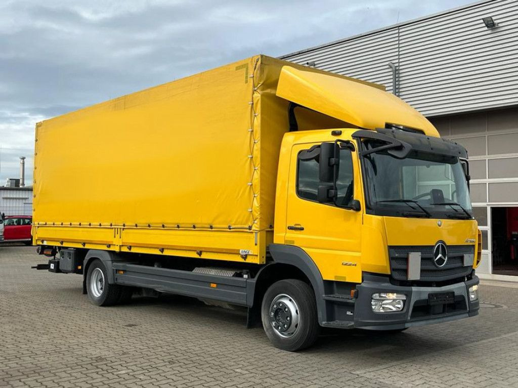 Mercedes-Benz Atego 1224 L Pritsche LBW - Schuifzeilen vrachtwagen: afbeelding 2 Mercedes-Benz Atego 1224 L Pritsche LBW - Schuifzeilen vrachtwagen: afbeelding 2