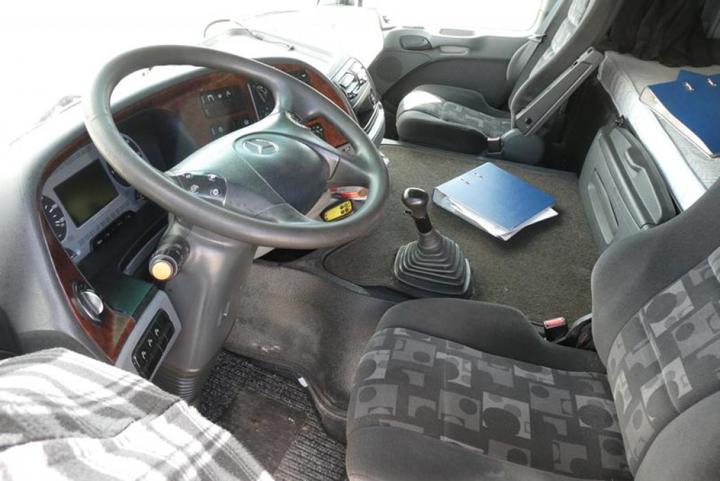 MERCEDES-BENZ Actros 4160 SLT 8x4 4 SZM TITAN -155to.-!! - Trekker: afbeelding 4 MERCEDES-BENZ Actros 4160 SLT 8x4 4 SZM TITAN -155to.-!! - Trekker: afbeelding 4