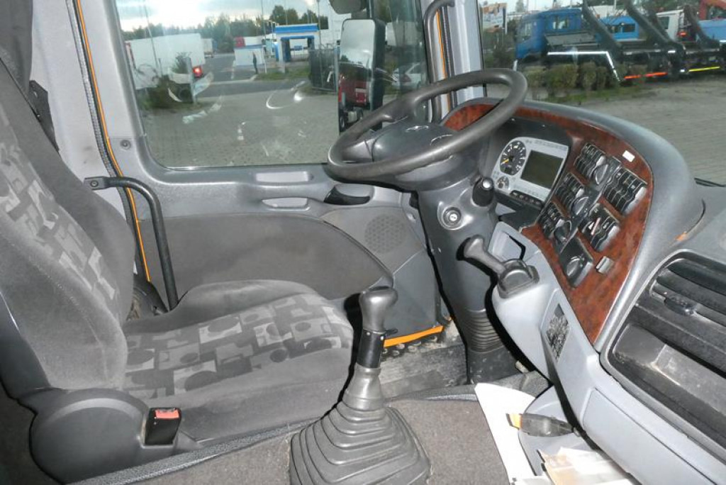 MERCEDES-BENZ Actros 4160 SLT 8x4 4 SZM TITAN -155to.-!! - Trekker: afbeelding 5 MERCEDES-BENZ Actros 4160 SLT 8x4 4 SZM TITAN -155to.-!! - Trekker: afbeelding 5