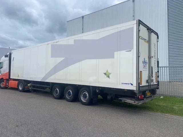 Schmitz Cargobull sko koelvries met carrier vector motor, saf assen disc brakes, 2 x lift , tuv gultig - Koelwagen oplegger: afbeelding 3 Schmitz Cargobull sko koelvries met carrier vector motor, saf assen disc brakes, 2 x lift , tuv gultig - Koelwagen oplegger: afbeelding 3