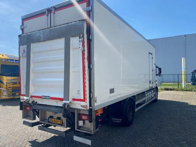 Volvo FM 330 2 temp koelvriesbak , 760 lang, 2 comp, carrier koeler, D"hollandia klep - Koelwagen vrachtwagen: afbeelding 3 Volvo FM 330 2 temp koelvriesbak , 760 lang, 2 comp, carrier koeler, D"hollandia klep - Koelwagen vrachtwagen: afbeelding 3