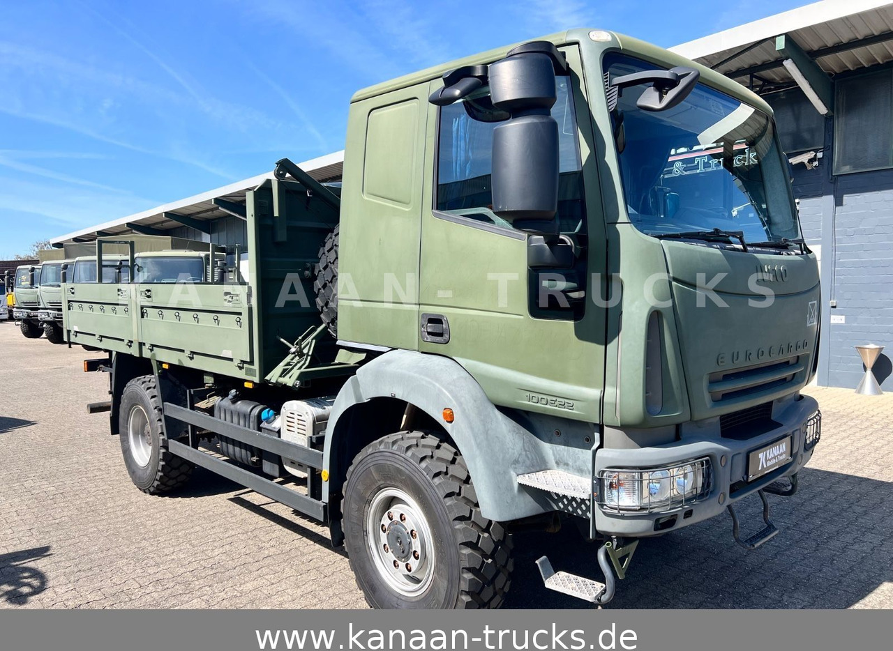 Iveco ML100E22WM-BW 4x4 Miltär Camper Exped 19 TKm - Vrachtwagen met open laadbak: afbeelding 2 Iveco ML100E22WM-BW 4x4 Miltär Camper Exped 19 TKm - Vrachtwagen met open laadbak: afbeelding 2