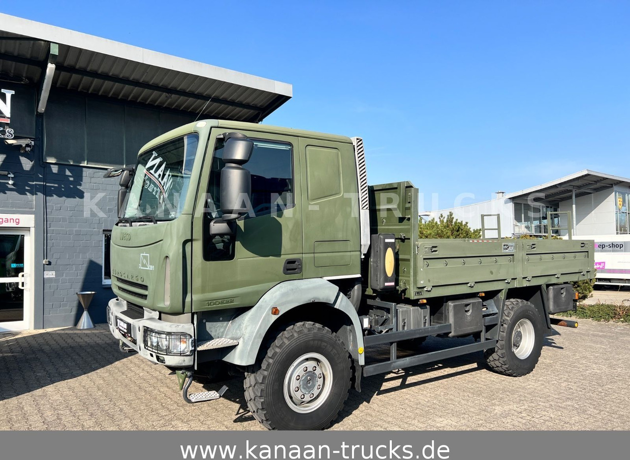 Iveco ML100E22WM-BW 4x4 Miltär Camper Exped 8.670Km - Vrachtwagen met open laadbak: afbeelding 2 Iveco ML100E22WM-BW 4x4 Miltär Camper Exped 8.670Km - Vrachtwagen met open laadbak: afbeelding 2