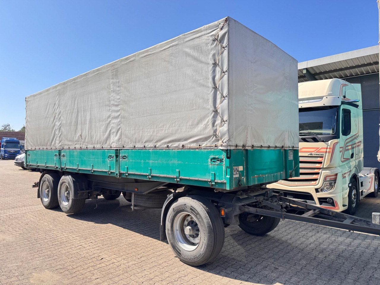 KUMMLIN 3-Achs Getreide Kipper 3 Seiten Liftachs - Kipper aanhangwagen: afbeelding 2 KUMMLIN 3-Achs Getreide Kipper 3 Seiten Liftachs - Kipper aanhangwagen: afbeelding 2