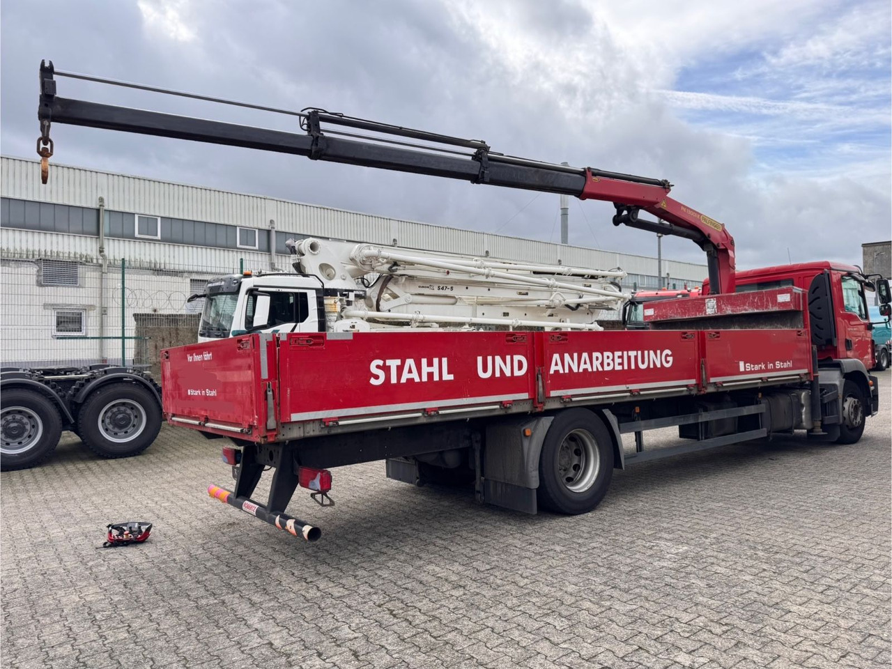 MAN TGM 18.340 Langmaterial Palfinger PK13001K Funk - Kraanwagen: afbeelding 5 MAN TGM 18.340 Langmaterial Palfinger PK13001K Funk - Kraanwagen: afbeelding 5