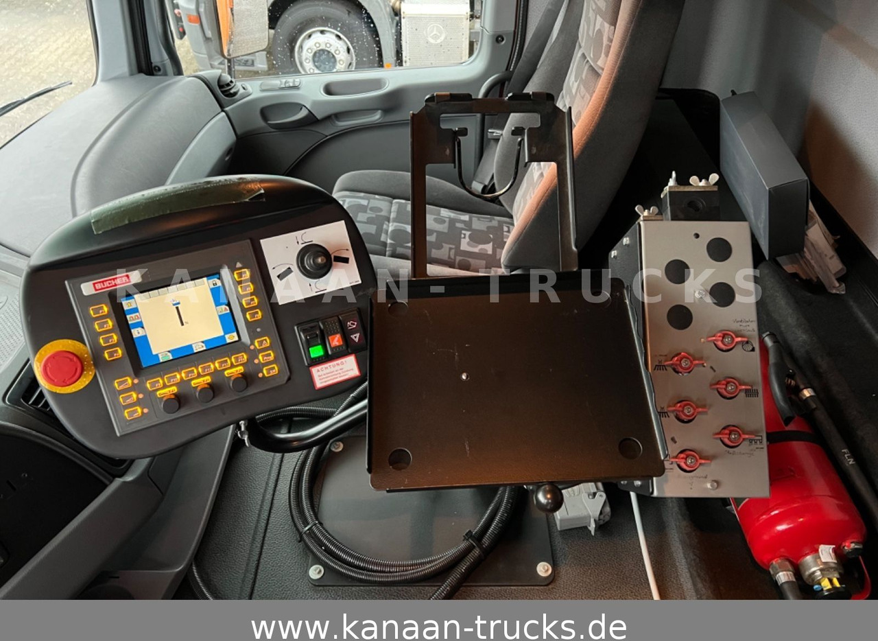 Veegwagen Mercedes-Benz 2032 Actros 4x4 Bucher STKF 9500  AIRPORT  KLIMA: afbeelding 30