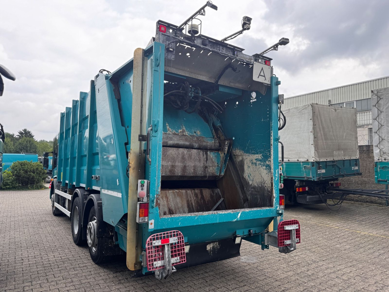 Mercedes-Benz 2630 Econic Müllwagen Zöller - Vuilniswagen: afbeelding 3 Mercedes-Benz 2630 Econic Müllwagen Zöller - Vuilniswagen: afbeelding 3