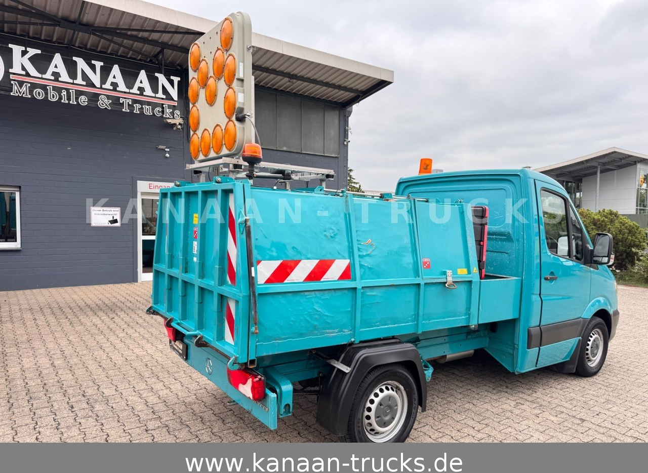 Mercedes-Benz 313 CDI Sprinter II Bertsche Müllwagen Tafel - Vuilniswagen: afbeelding 3 Mercedes-Benz 313 CDI Sprinter II Bertsche Müllwagen Tafel - Vuilniswagen: afbeelding 3