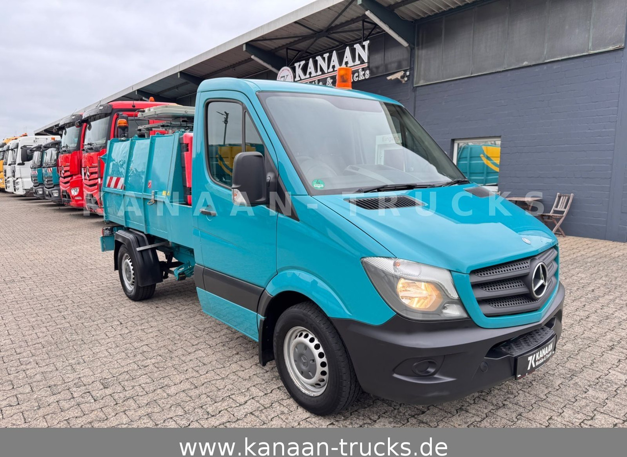 Mercedes-Benz 313 CDI Sprinter II Bertsche Müllwagen Tafel - Vuilniswagen: afbeelding 1 Mercedes-Benz 313 CDI Sprinter II Bertsche Müllwagen Tafel - Vuilniswagen: afbeelding 1