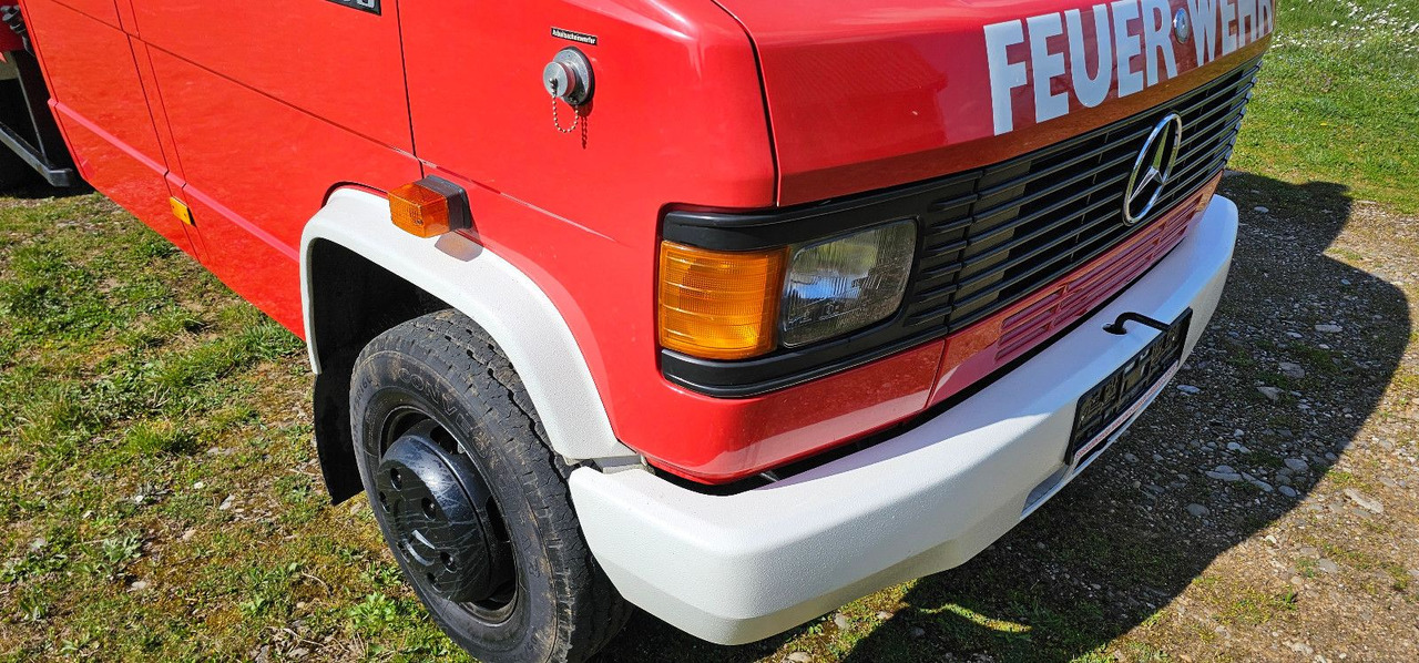 Brandweerwagen Mercedes-Benz Feuerwehr 609 105km/h  Oldtimer Campervan: afbeelding 10
