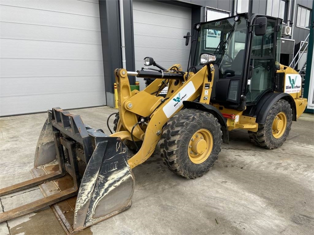CAT 906M (7164) - Kniklader: afbeelding 2 CAT 906M (7164) - Kniklader: afbeelding 2