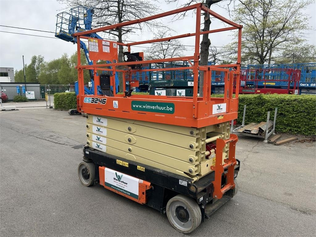 JLG 3246ES (6778) - Schaarlift: afbeelding 4 JLG 3246ES (6778) - Schaarlift: afbeelding 4