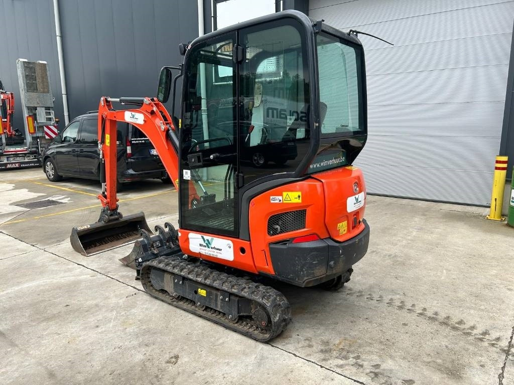 Kubota KX 019-4 - Minigraafmachine: afbeelding 1 Kubota KX 019-4 - Minigraafmachine: afbeelding 1
