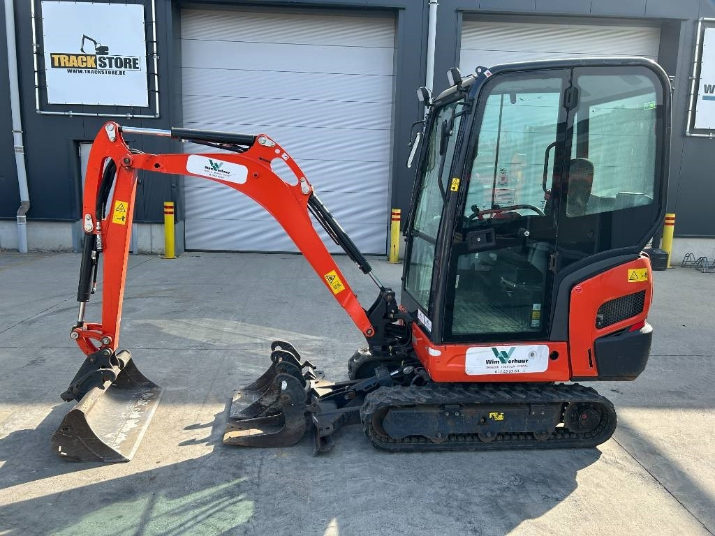 Kubota KX 019-4 - Minigraafmachine: afbeelding 1 Kubota KX 019-4 - Minigraafmachine: afbeelding 1
