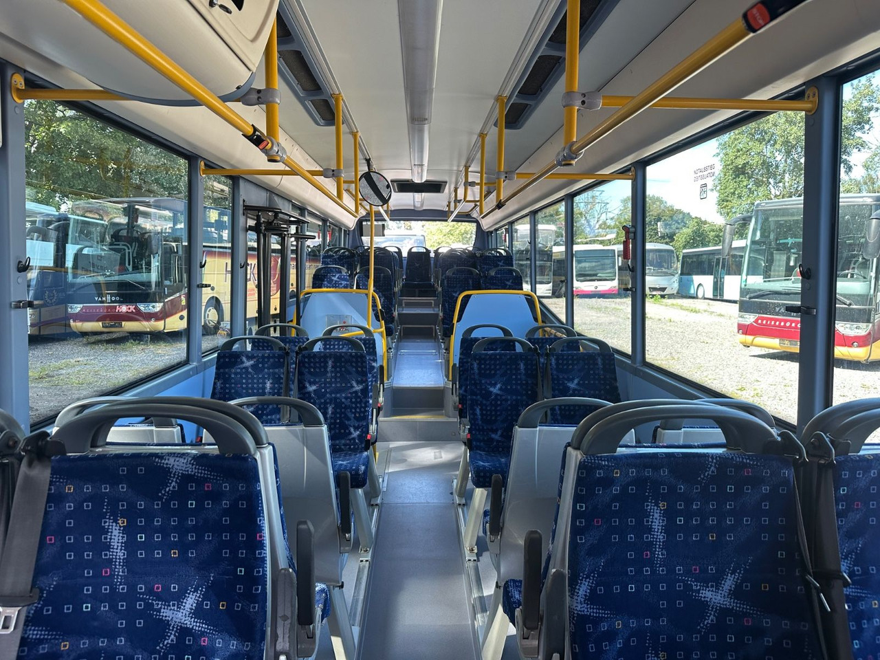 Iveco Irisbus Crossway LE (Klima*100 km/h*50 Sitz) - Stadsbus: afbeelding 5 Iveco Irisbus Crossway LE (Klima*100 km/h*50 Sitz) - Stadsbus: afbeelding 5