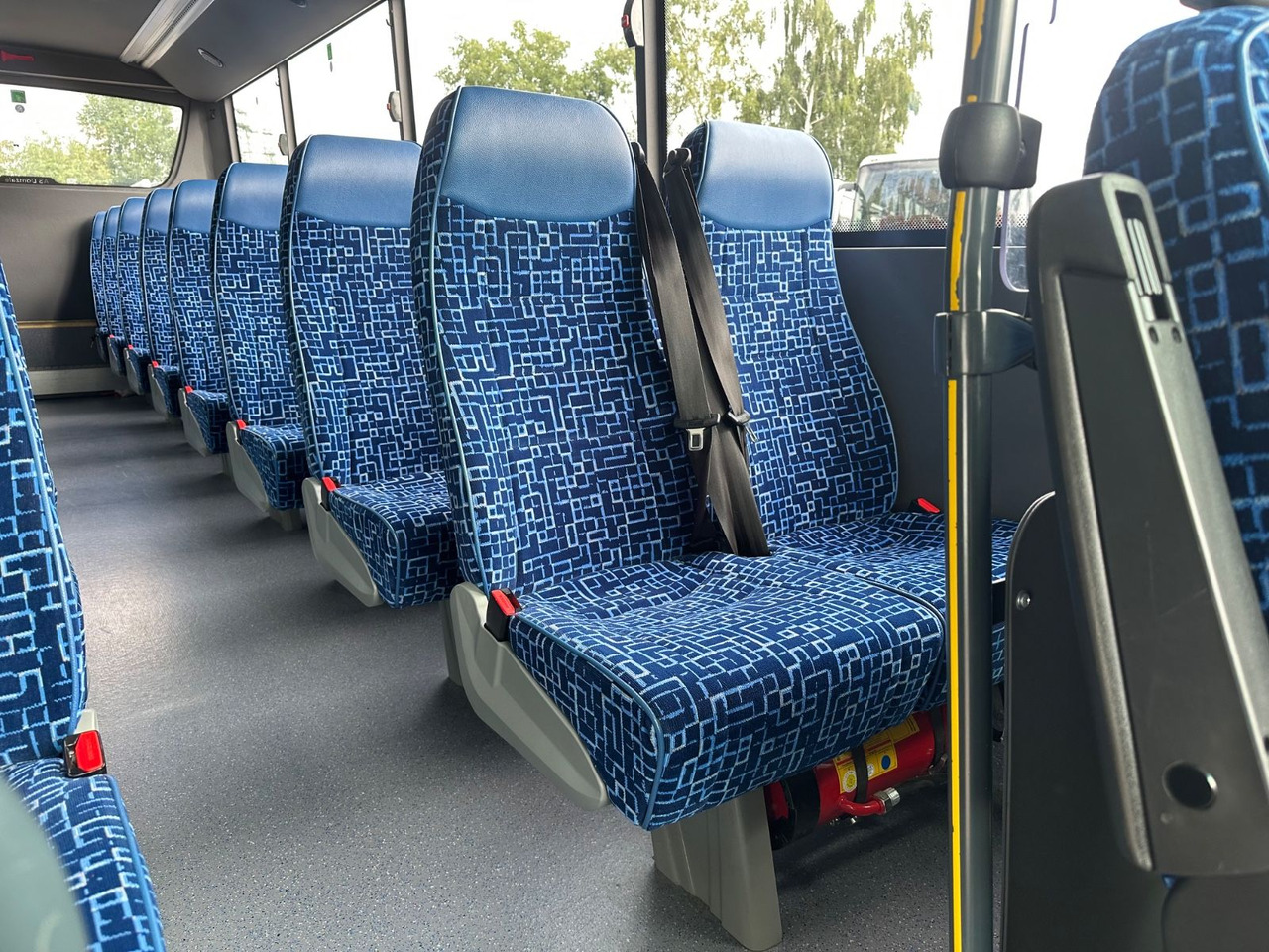 Iveco Rapido 70C18 (wenig Km*7.2t*33 Sitze) Rosero - Minibus, Personenvervoer: afbeelding 5 Iveco Rapido 70C18 (wenig Km*7.2t*33 Sitze) Rosero - Minibus, Personenvervoer: afbeelding 5