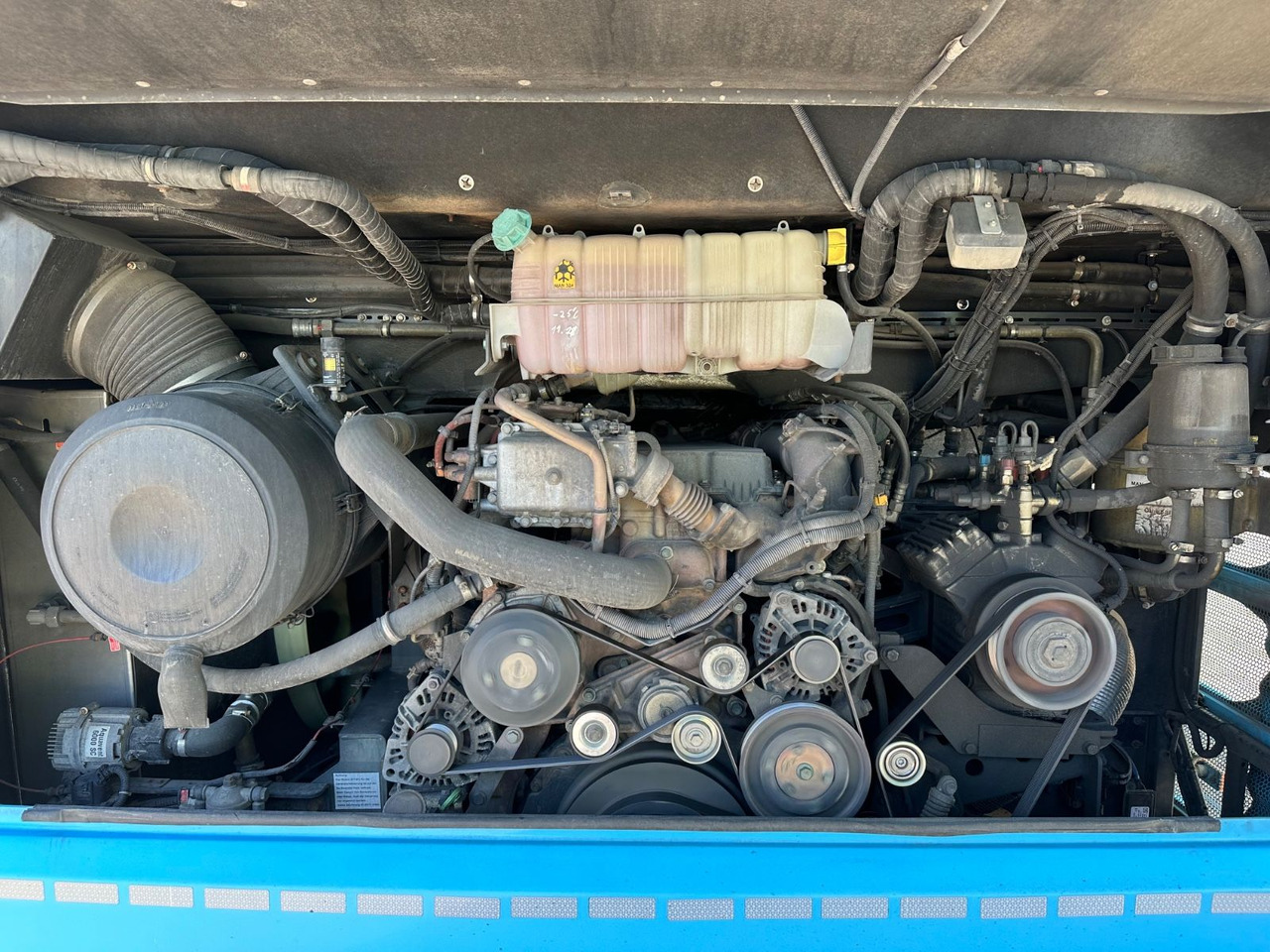 MAN R08 Lions Coach L (60 Sitze*Schalt) - Touringcar: afbeelding 3 MAN R08 Lions Coach L (60 Sitze*Schalt) - Touringcar: afbeelding 3