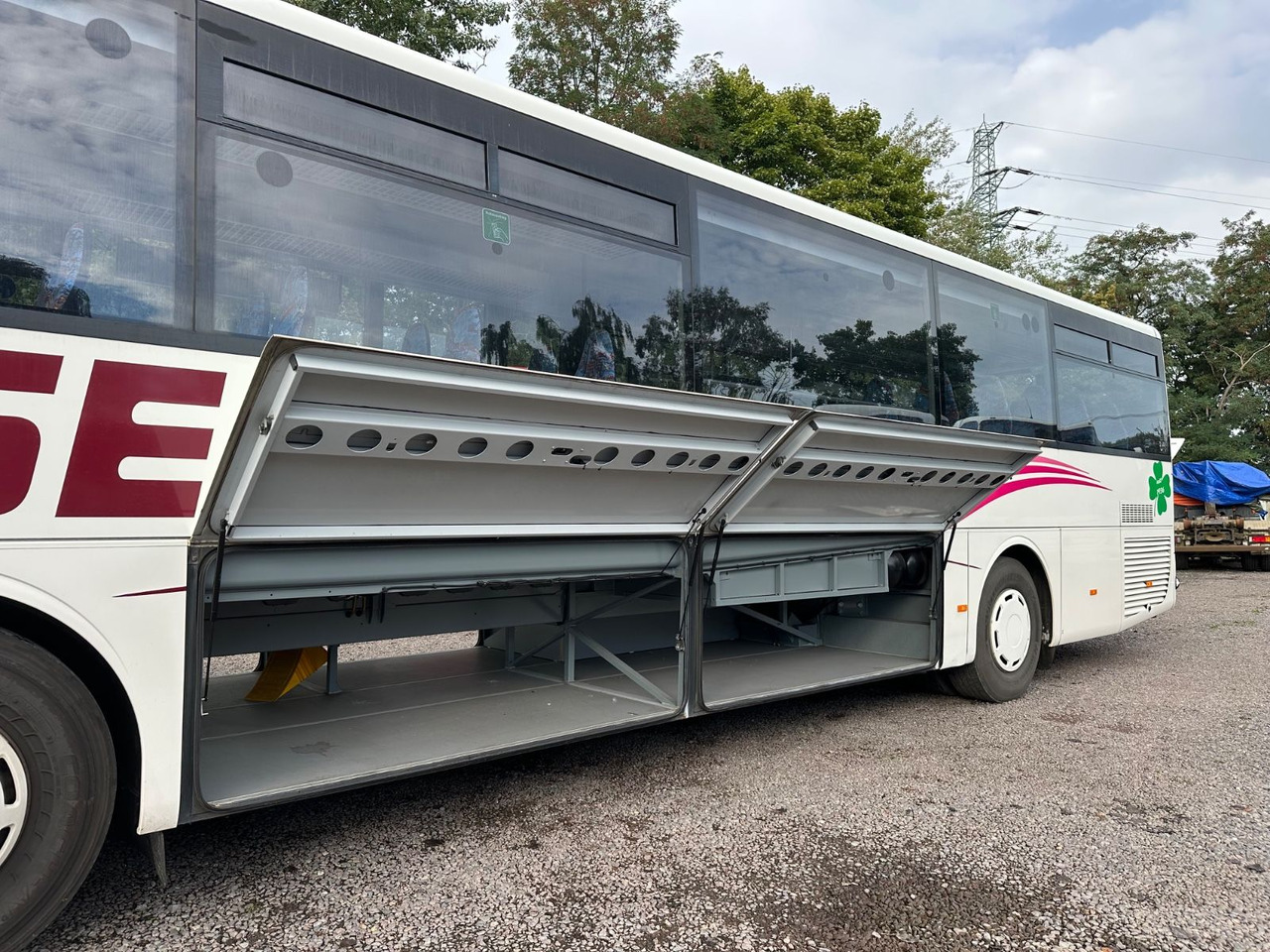 Mercedes-Benz O560 Intouro (EEV*Schalt) - Streekbus: afbeelding 4 Mercedes-Benz O560 Intouro (EEV*Schalt) - Streekbus: afbeelding 4